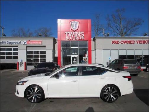 2021 Nissan Altima 2.5 SR