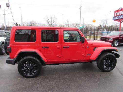 2025 Jeep Wrangler 4xe Sahara