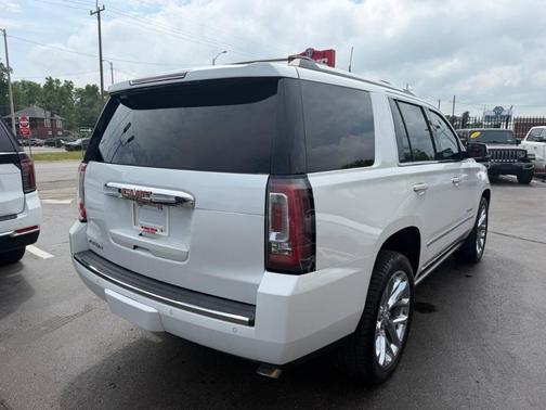 White 2019 GMC Yukon Denali