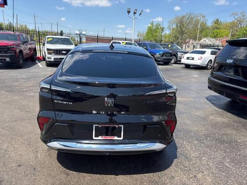 Black 2025 Buick Envista Avenir
