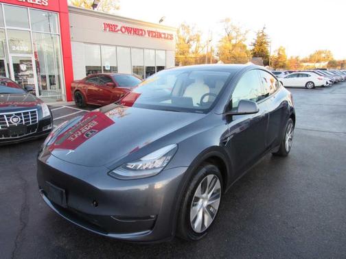 2022 Tesla Model Y Long Range