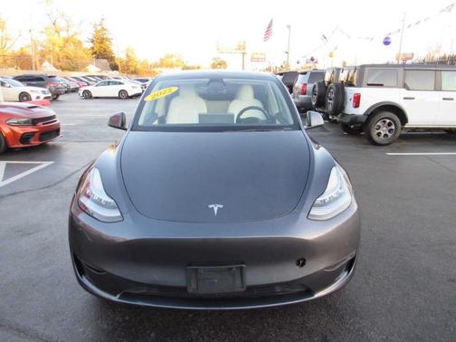 2022 Tesla Model Y Long Range