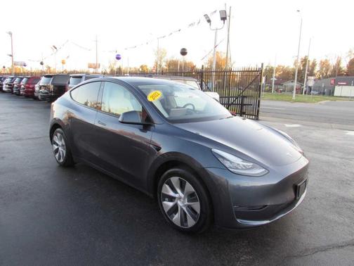 2022 Tesla Model Y Long Range