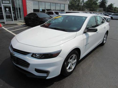 2017 Chevrolet Malibu 1LS