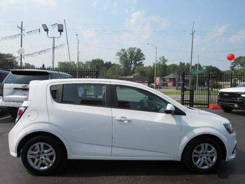 2020 Chevrolet Sonic LT