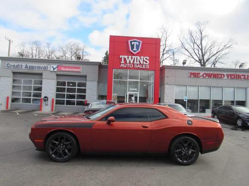 2020 Dodge Challenger SXT