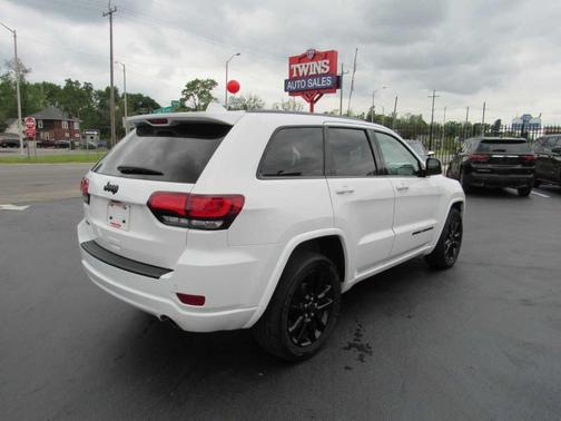 2020 Jeep Grand Cherokee Altitude