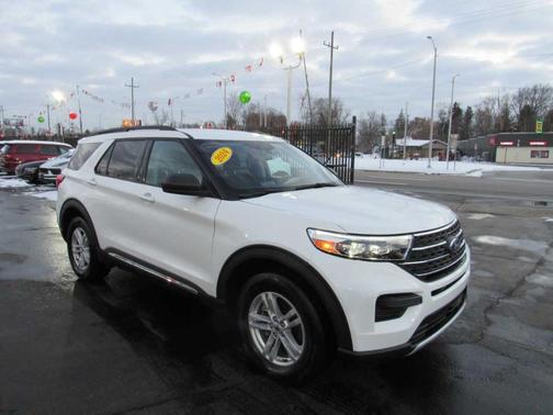 2024 Ford Explorer XLT