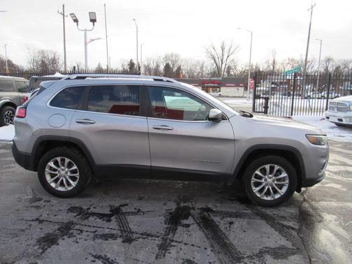 2019 Jeep Cherokee Latitude