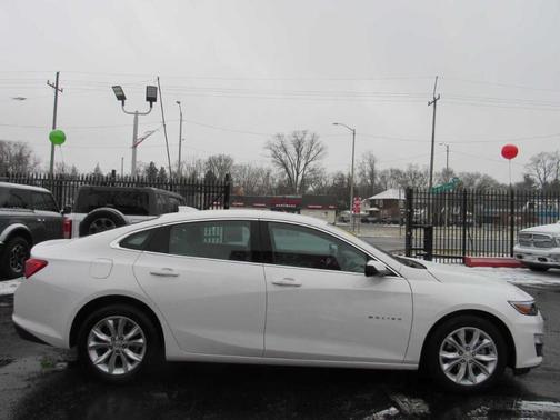 2024 Chevrolet Malibu LT