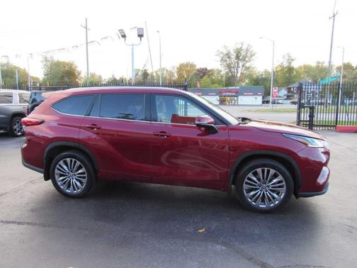 2021 Toyota Highlander Platinum