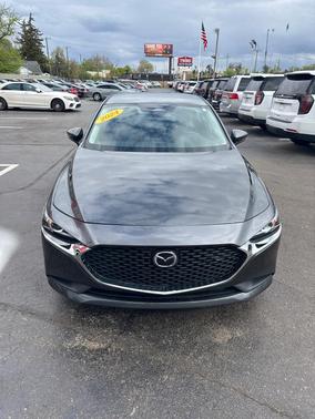 Machine Gray Metallic 2024 Mazda Mazda3 FWD w/Select Package