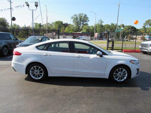 2019 Ford Fusion SE