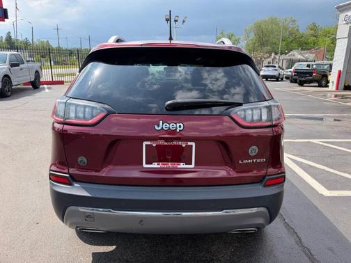 Red 2021 Jeep Cherokee Limited