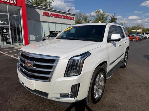 White 2019 Cadillac Escalade Luxury
