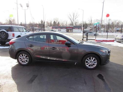 2016 Mazda Mazda3 i Sport