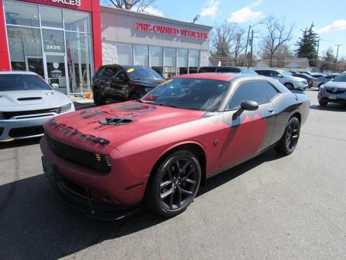 2021 Dodge Challenger SXT