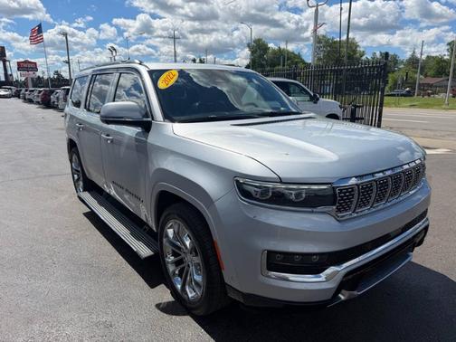 Gray 2022 Jeep Grand Wagoneer Series II