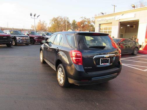 2017 Chevrolet Equinox LS