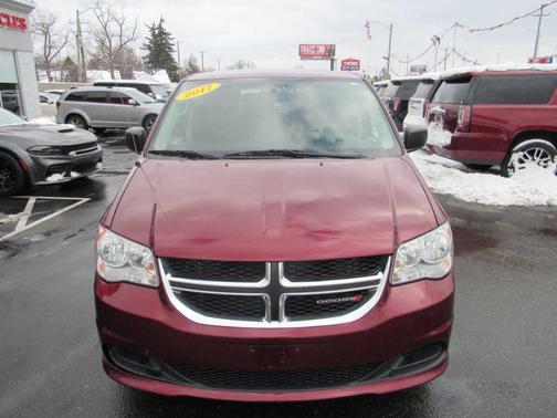 2017 Dodge Grand Caravan SE