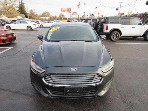 2015 Ford Fusion SE