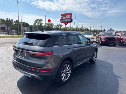 2022 Lincoln Corsair Standard