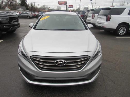 Symphony Silver 2015 Hyundai SONATA Sport