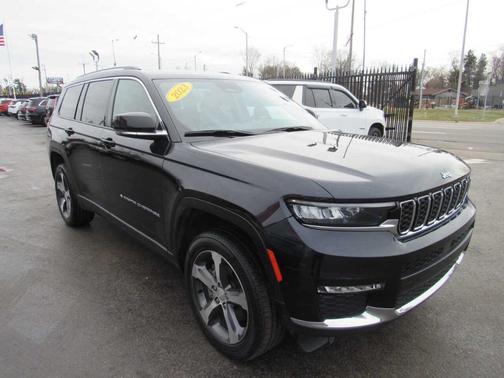 Blue 2023 Jeep Grand Cherokee L Limited