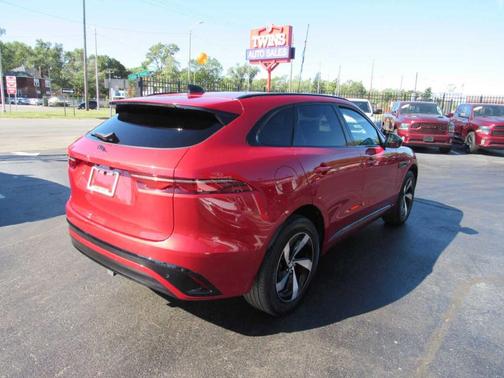 2024 Jaguar F-PACE P250 R-Dynamic S