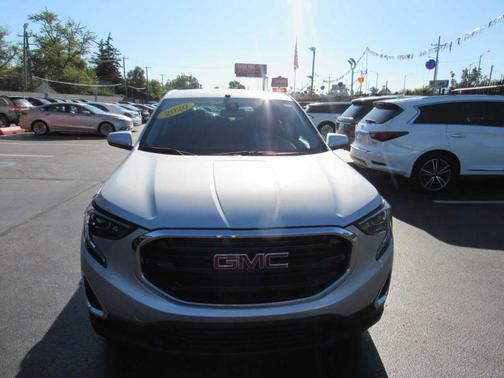 2020 GMC Terrain SLE