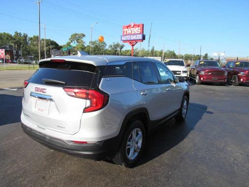 2020 GMC Terrain SLE