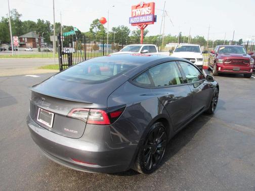 2022 Tesla Model 3 Performance