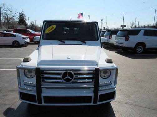 White 2016 Mercedes-Benz G-Class G 550
