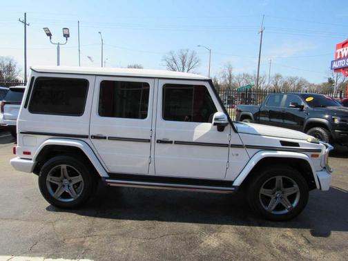 White 2016 Mercedes-Benz G-Class G 550