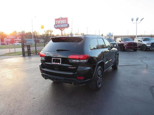 2017 Jeep Grand Cherokee Trailhawk