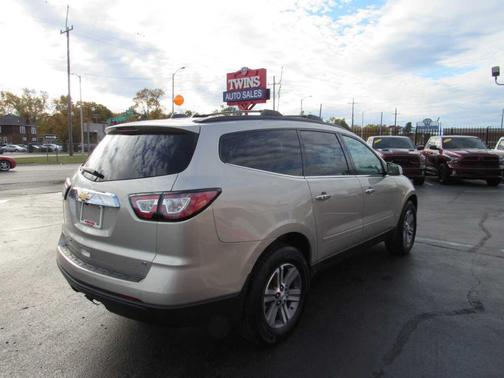 2017 Chevrolet Traverse 1LT