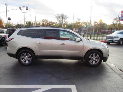 2017 Chevrolet Traverse 1LT