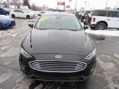 2020 Ford Fusion SE