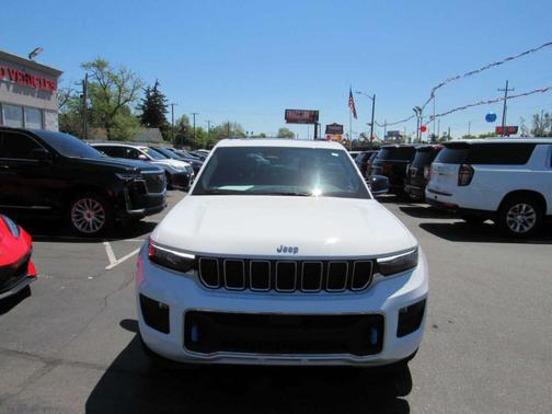 2023 Jeep Grand Cherokee 4xe Overland
