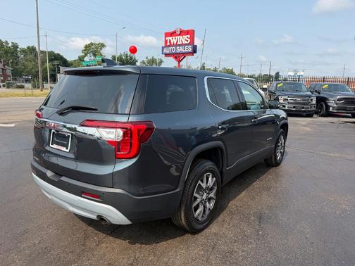 Gray 2020 GMC Acadia SLE