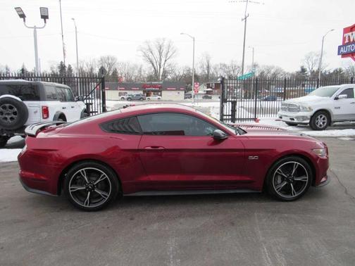 2017 Ford Mustang GT Premium