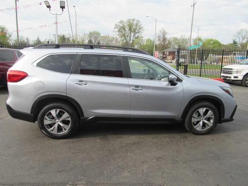 2024 Subaru Ascent Premium