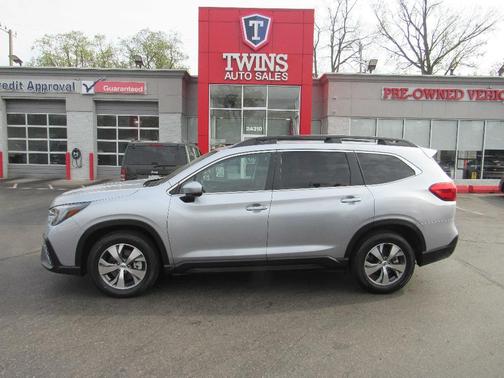 2024 Subaru Ascent Premium