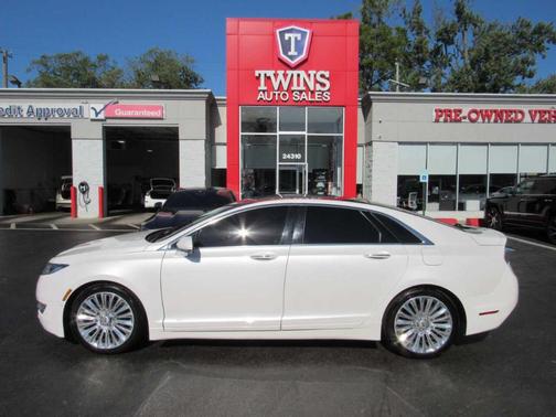 2016 Lincoln MKZ Base