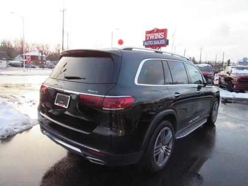 2022 Mercedes-Benz GLS 450 4MATIC