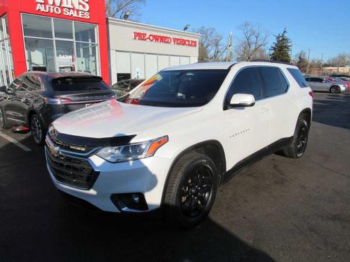 2020 Chevrolet Traverse LT Cloth