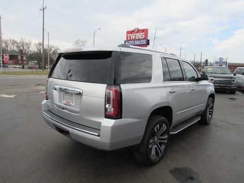 Silver 2017 GMC Yukon Denali