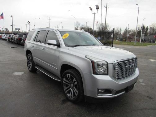 Silver 2017 GMC Yukon Denali