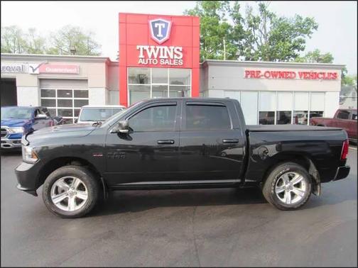 2016 RAM 1500 Sport