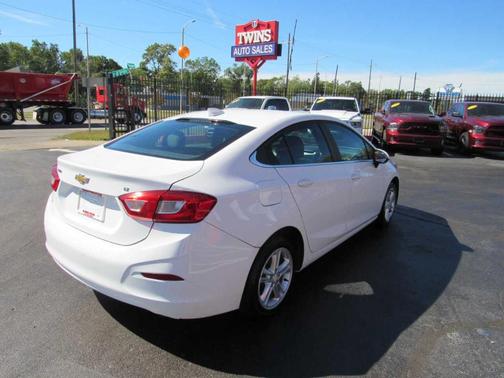 2018 Chevrolet Cruze LT